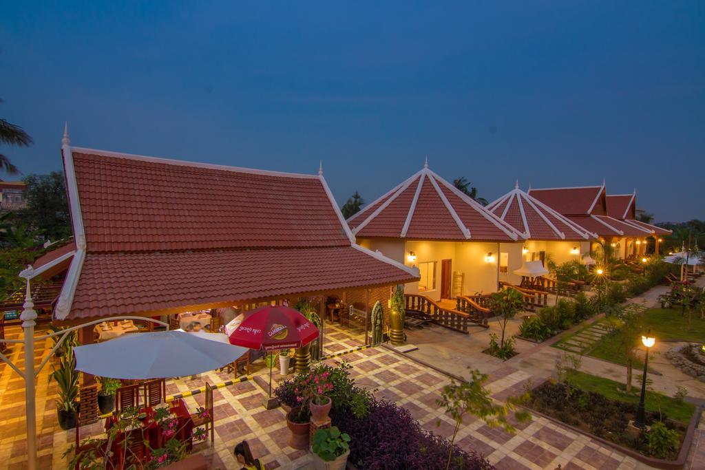 Ravorn Villa Boutique Баттамбанг Экстерьер фото