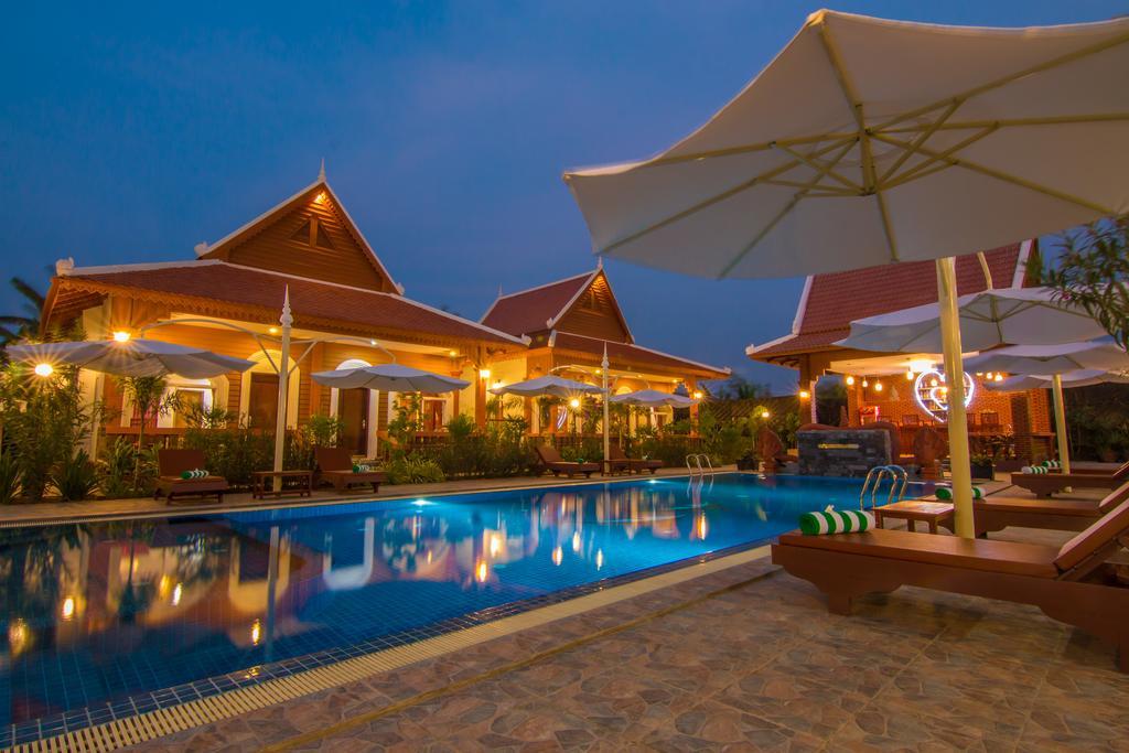 Ravorn Villa Boutique Баттамбанг Экстерьер фото
